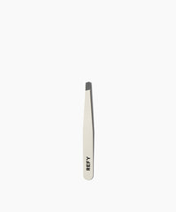 Tweezers